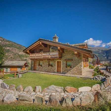 Casa Vacanze Petit Haury - Alloggi Ad Uso Turistico Vda Arvier N 0039 E N 0040 - Екстериор снимка