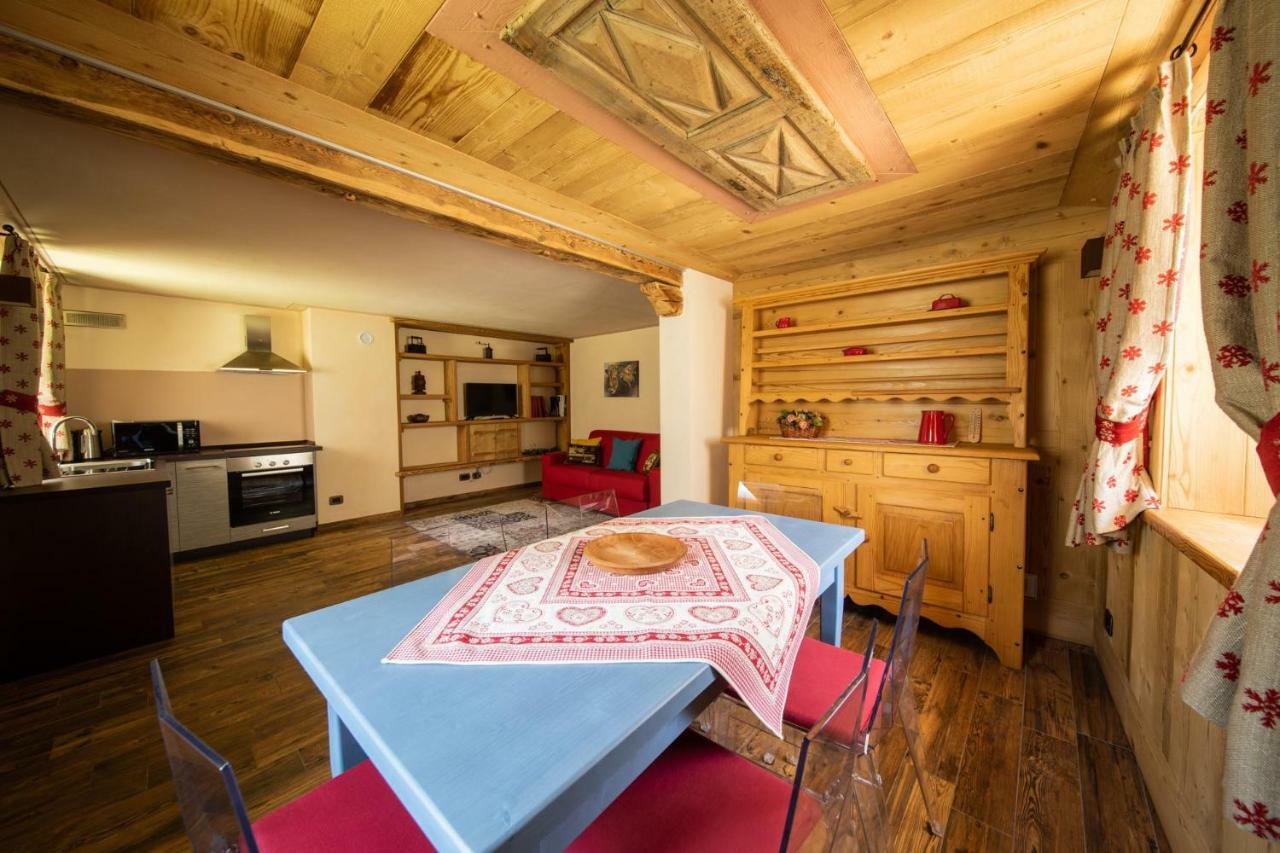 Casa Vacanze Petit Haury - Alloggi Ad Uso Turistico Vda Arvier N 0039 E N 0040 - Екстериор снимка